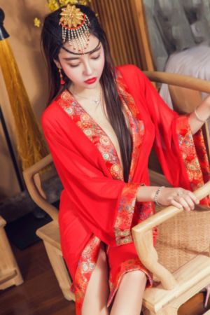 高潮喷水流浆欧美黑白配_DVD高清在线